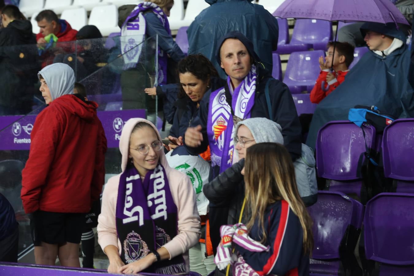 Fotos: Búscate en las fotos de la grada del Real Valladolid-Celta de Vigo (3/4)