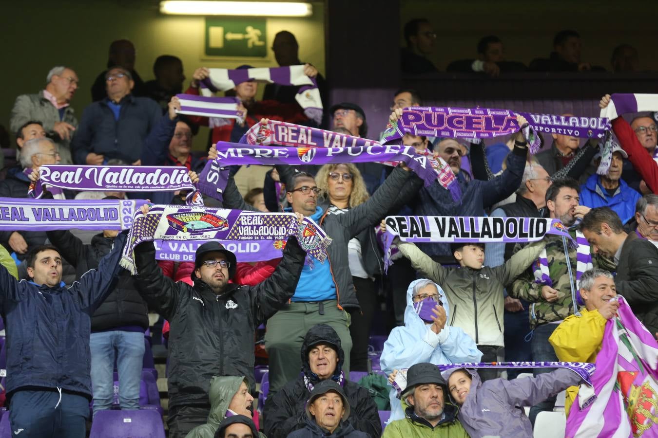 Fotos: Búscate en las fotos de la grada del Real Valladolid-Celta de Vigo (4/4)