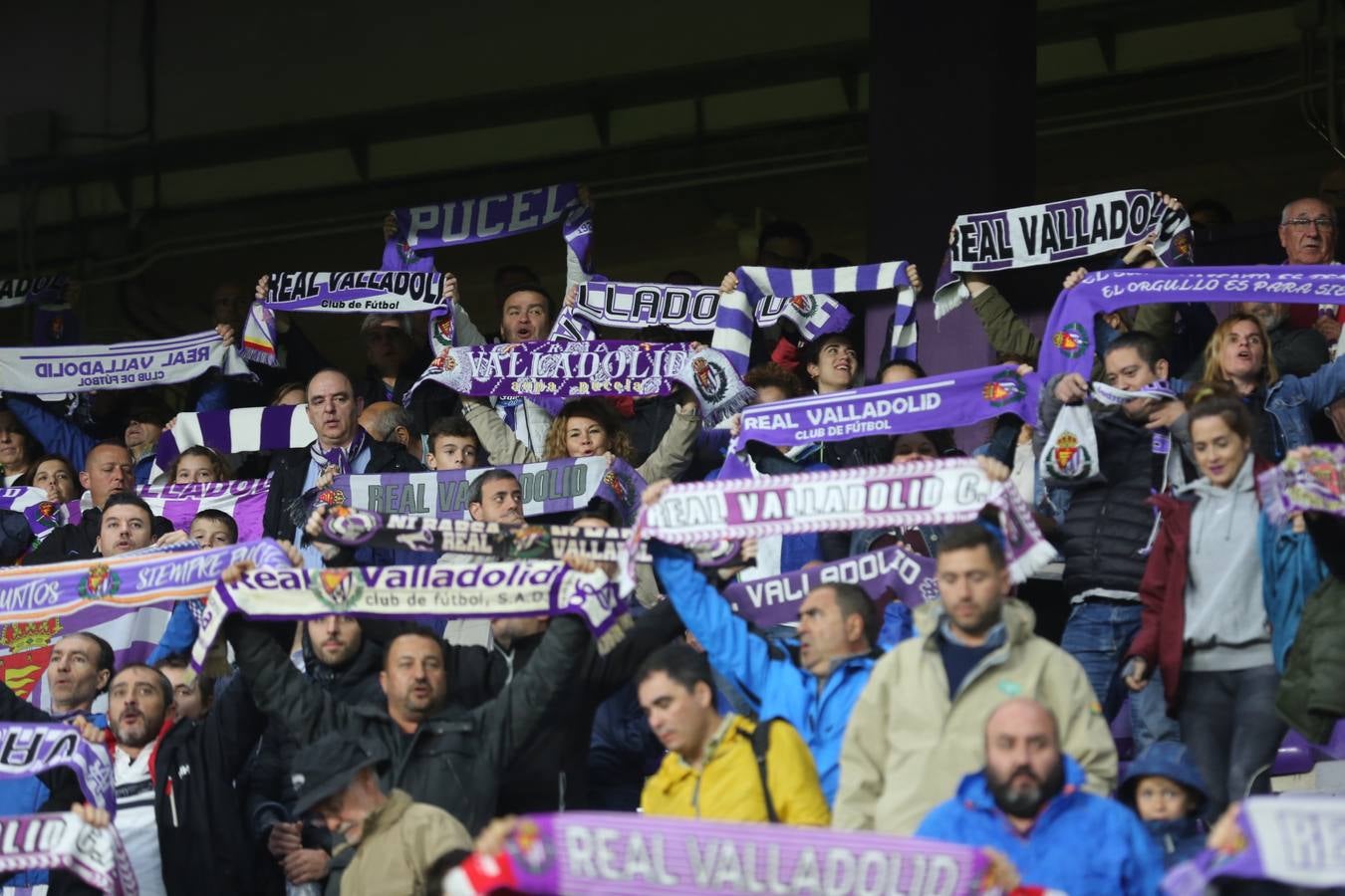 Fotos: Búscate en las fotos de la grada del Real Valladolid-Celta de Vigo (4/4)