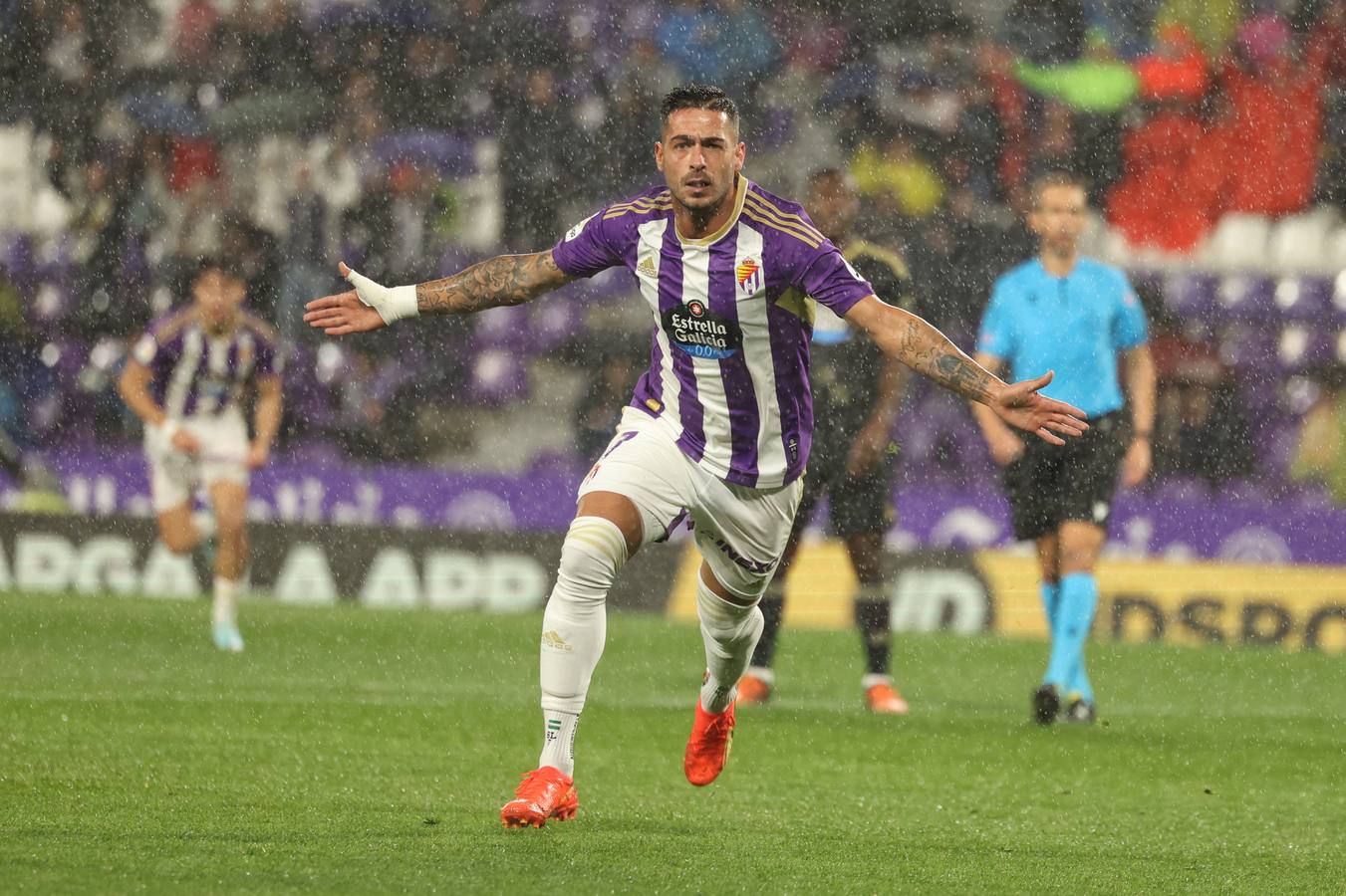 Fotos: El Real Valladolid golea al centa de Vigo (4-1)