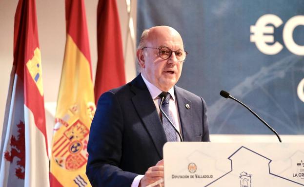 Aldo Olcese, durante su intervención en el Foro Económico de El Norte de Castilla.