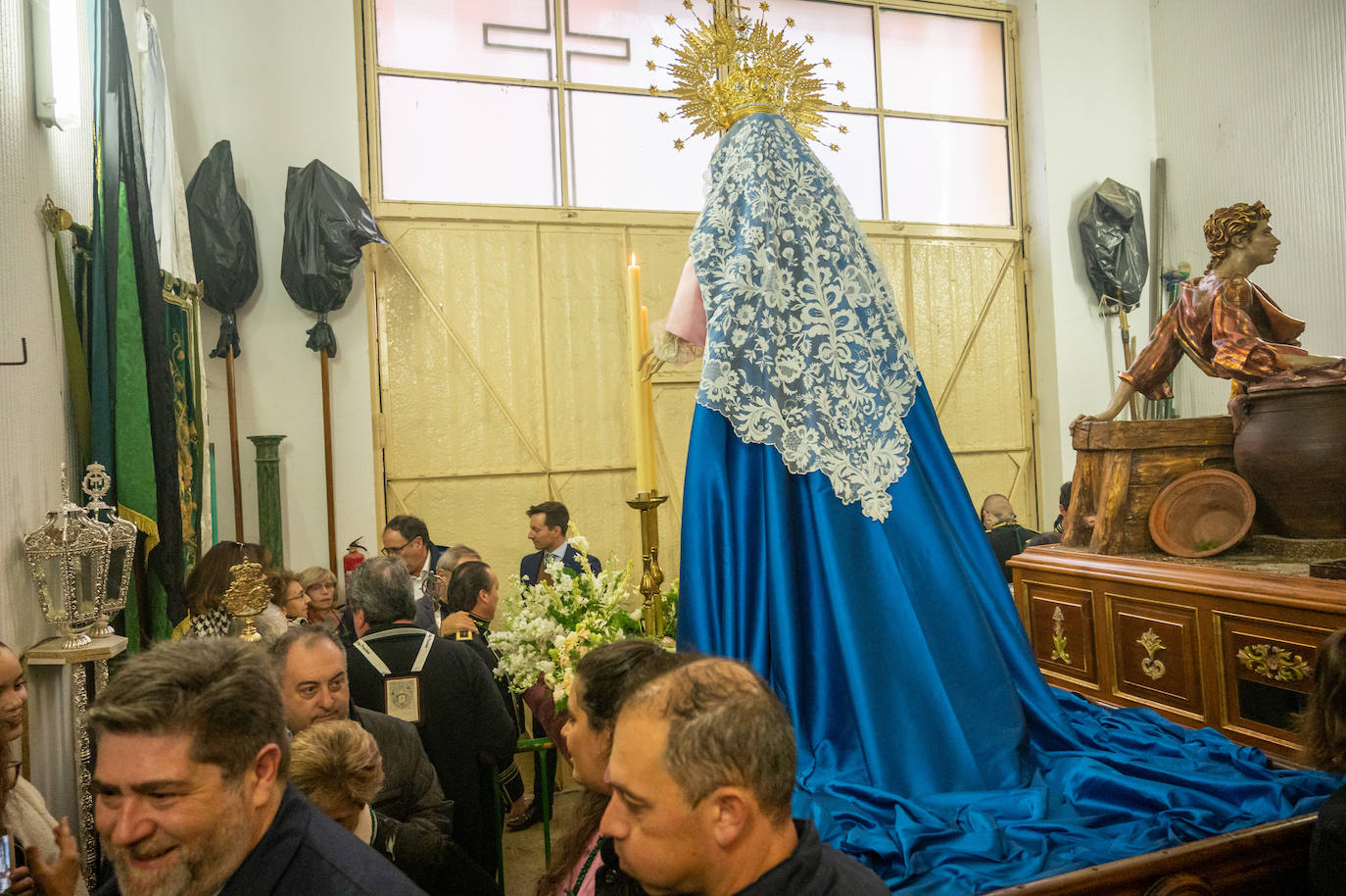 Fotos: La cofradía de la Vera Cruz está de cumpleaños