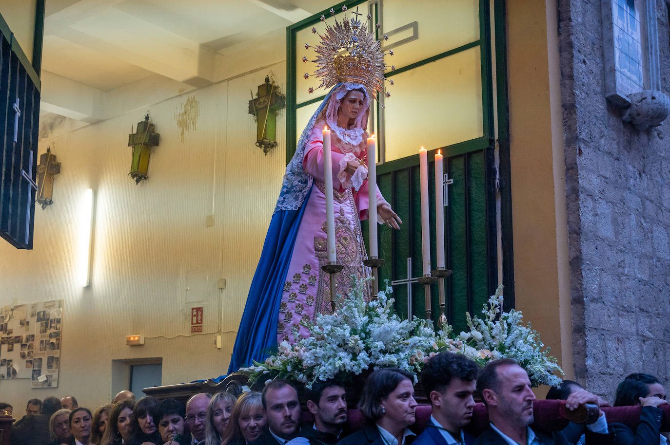Fotos: La cofradía de la Vera Cruz está de cumpleaños