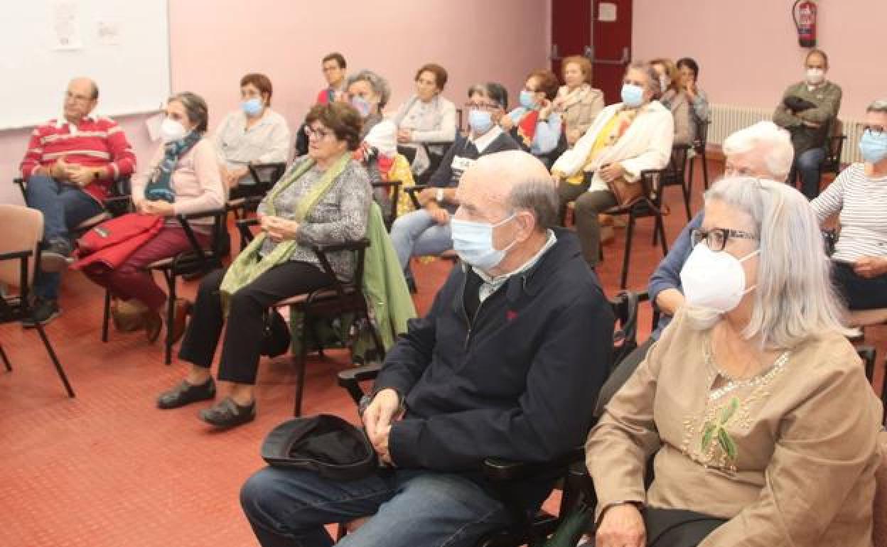 Alumnos de la Universidad de la Experiencia. 