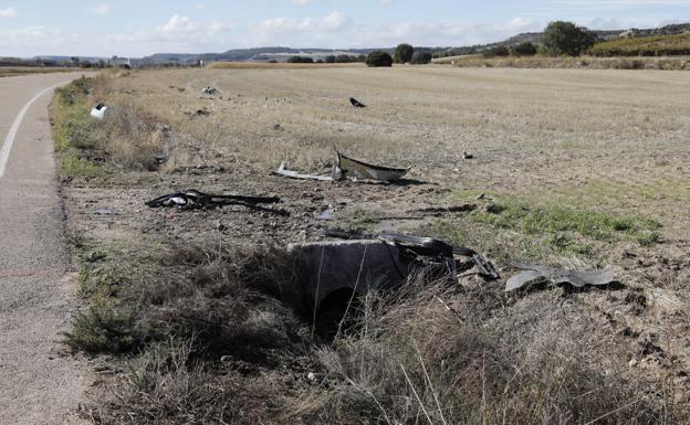 El paso de carretera hacia una tierra en la que impactó el vecino de Peñafiel. 