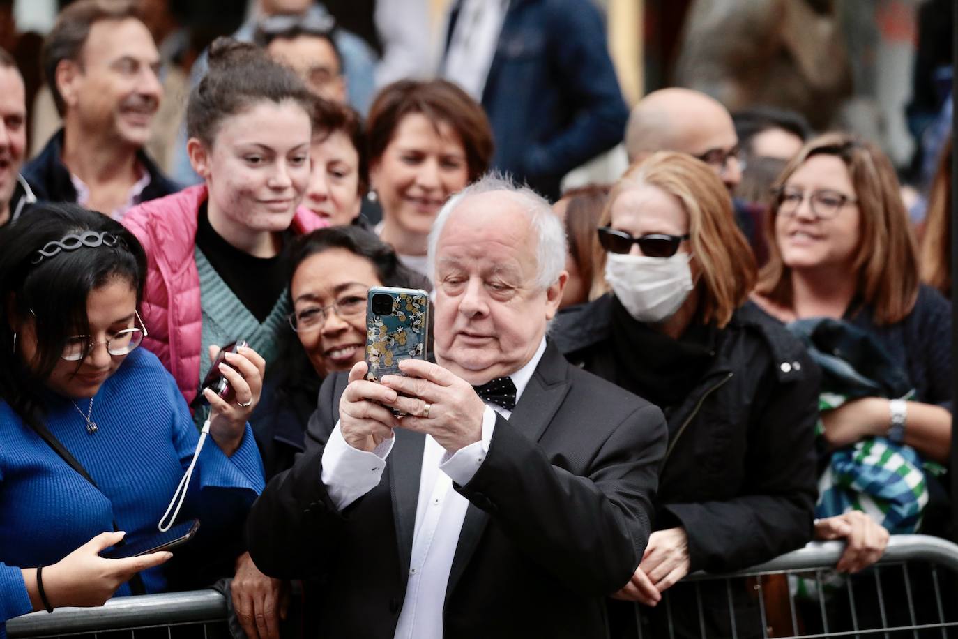 Fotos: Alfombra verde en la clausura de la Seminci 2022 (2/4)