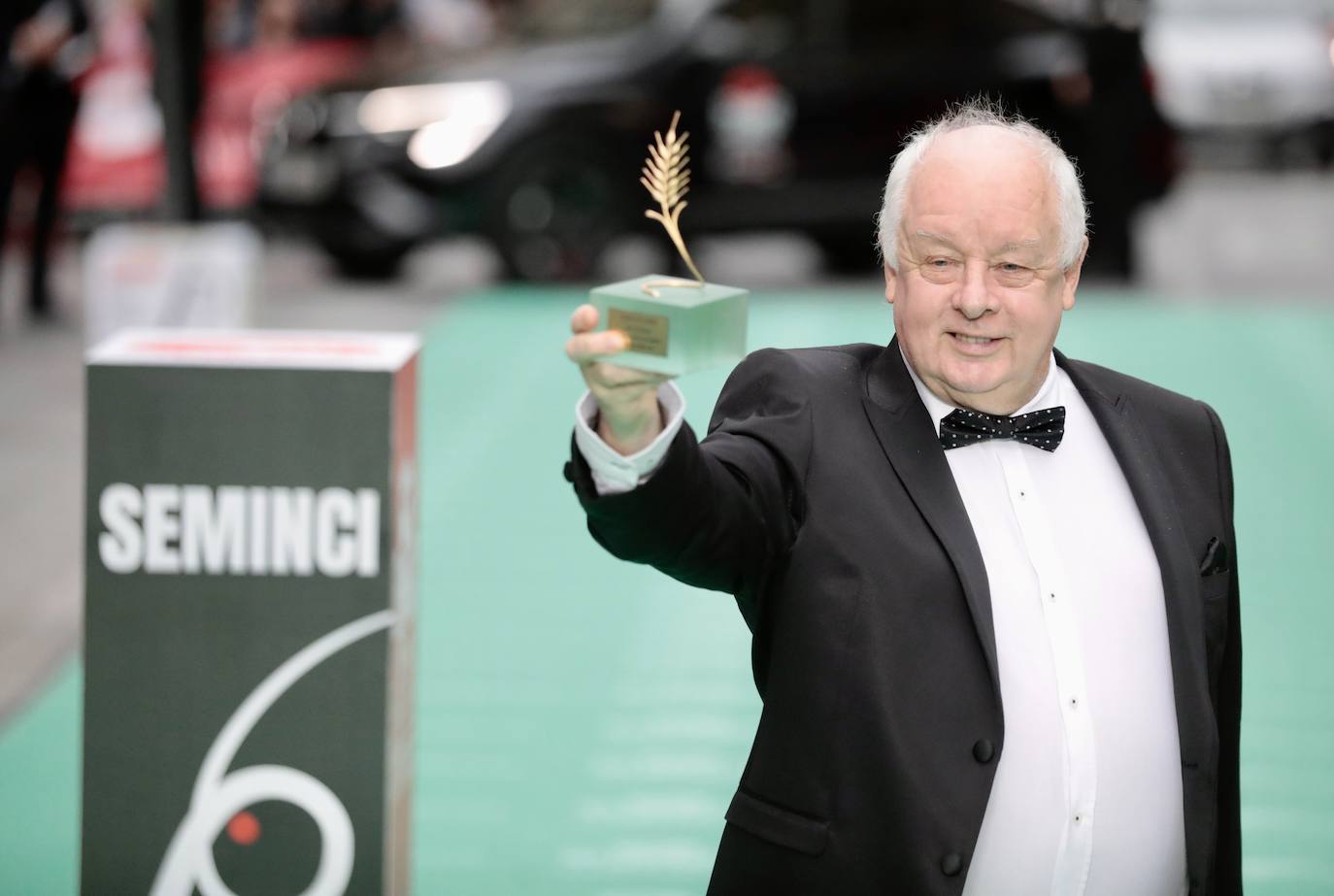Fotos: Alfombra verde en la clausura de la Seminci 2022 (3/4)