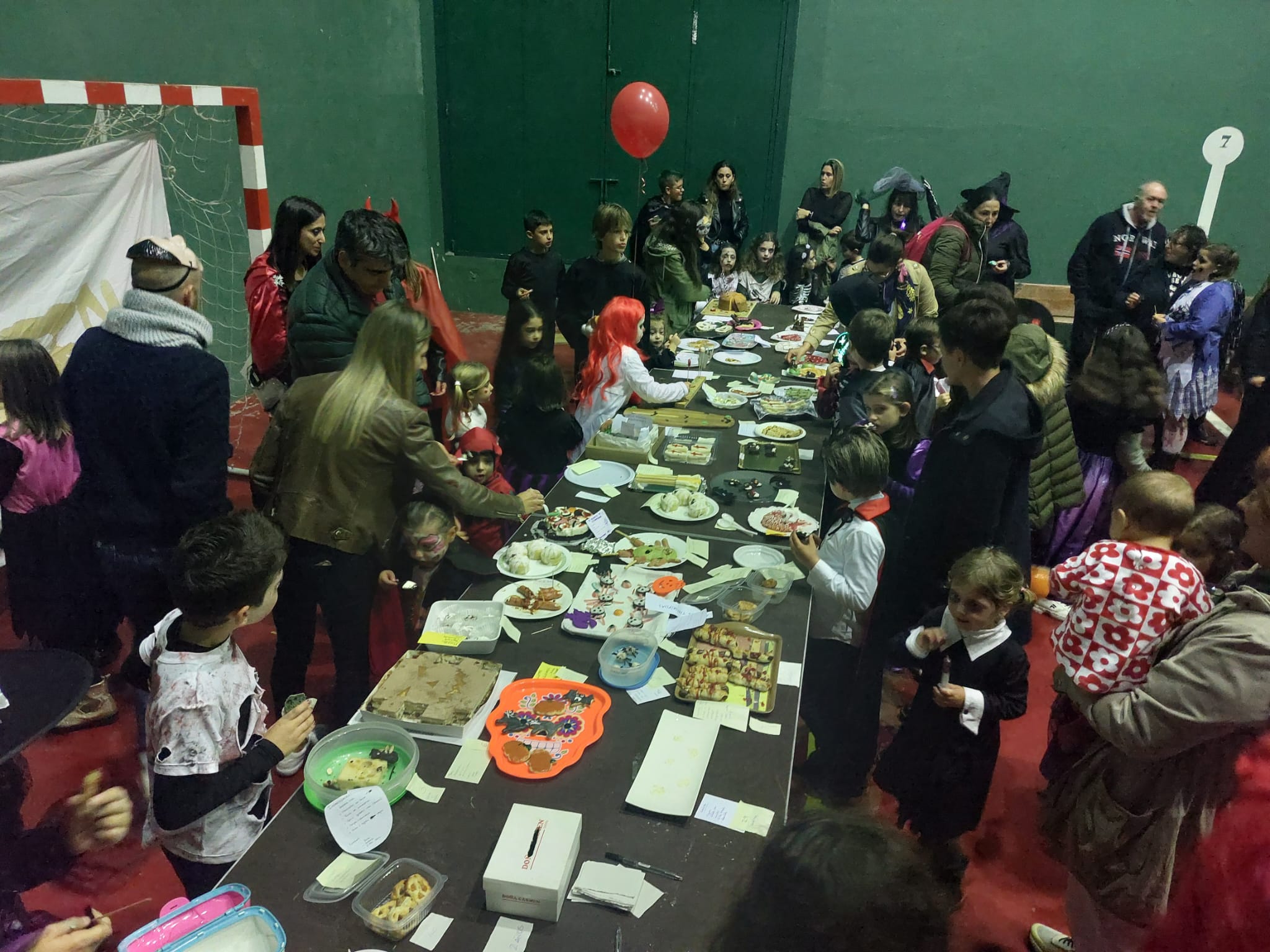 Fotos: La provincia de Valladolid vive una terrorífica noche de Halloween