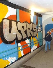 Imagen secundaria 2 - Grafitis de 'UPRS' en el parque Bolaños y en los túneles de las calles Salud y Labradores. 