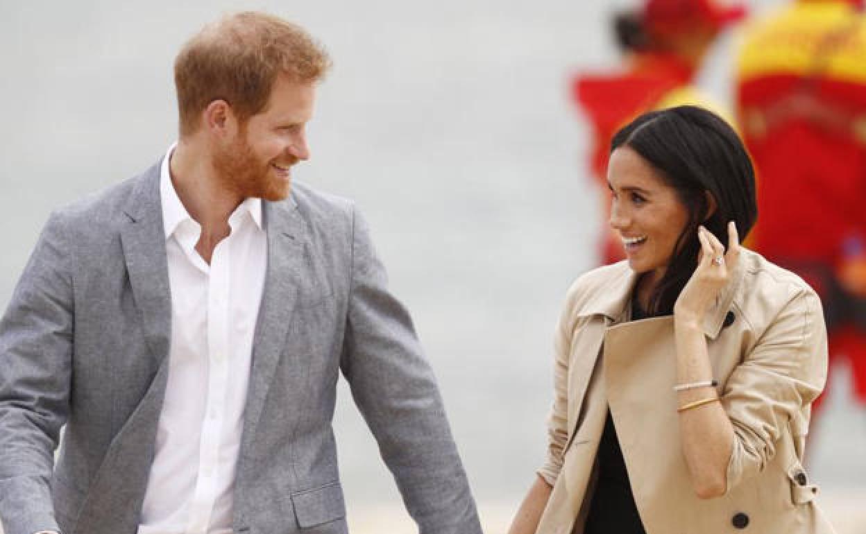 El príncipe Harry y su esposa Meghan. 