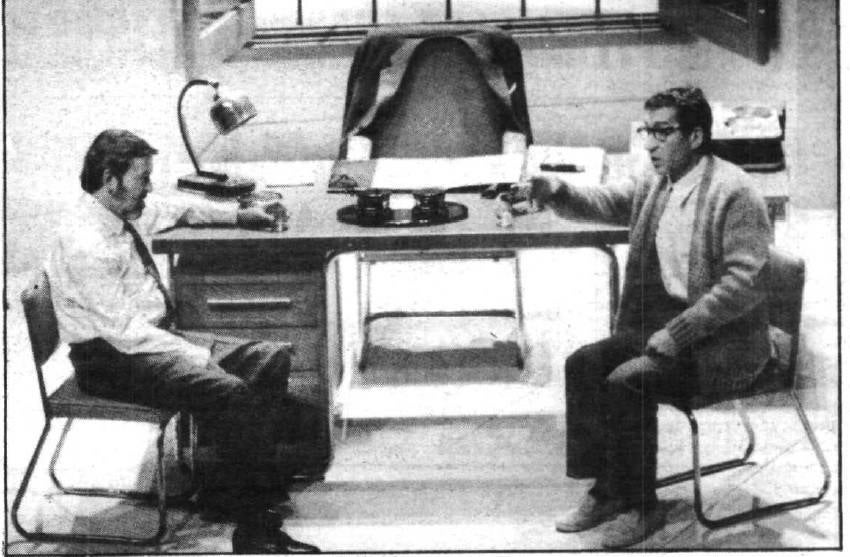 Juan José Otegui y José Sacristán, en el estreno de la obra en 1989. 