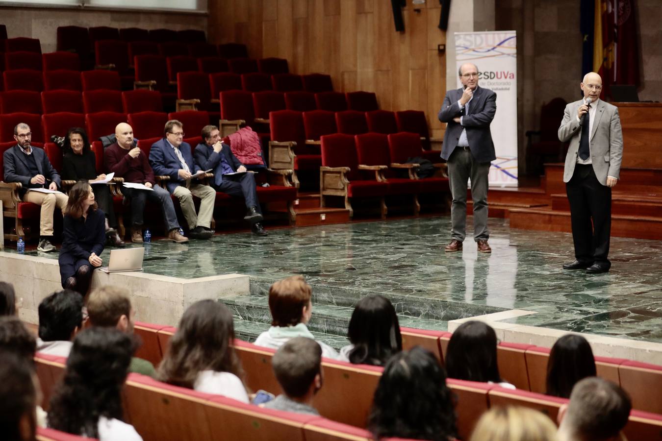 Fotos: Joaquín Anatol gana el concurso Tesis en Tres Minutos con su proyecto para acabar con una malformación coronaria