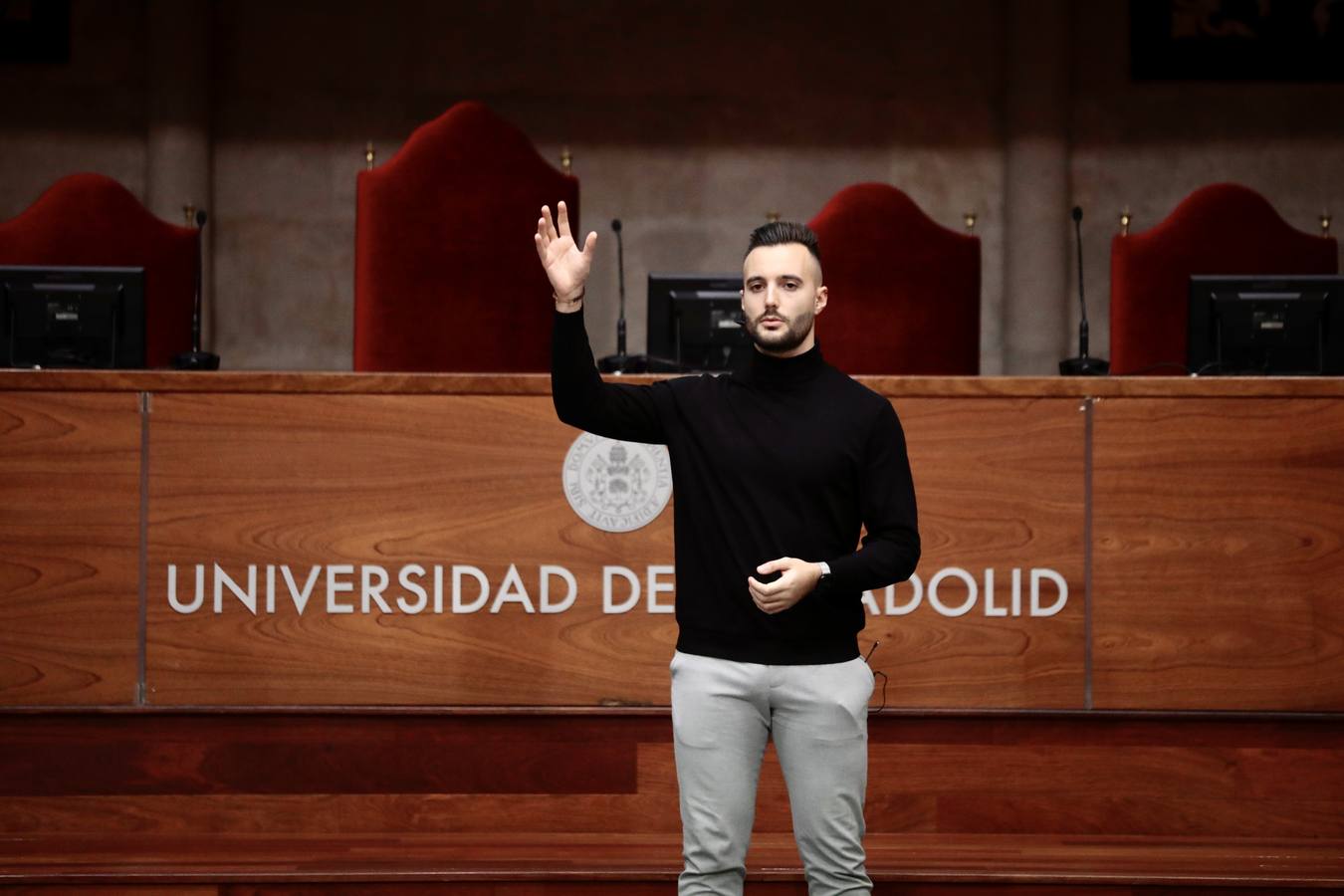 Fotos: Joaquín Anatol gana el concurso Tesis en Tres Minutos con su proyecto para acabar con una malformación coronaria