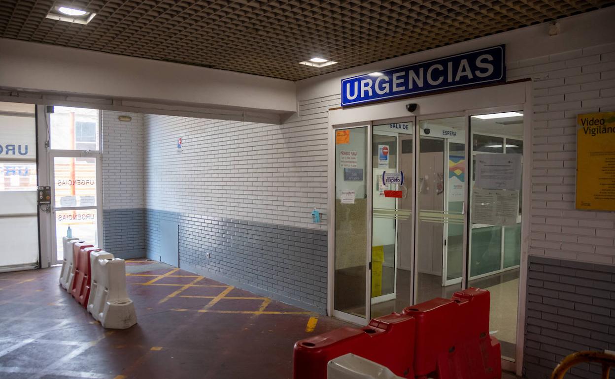 Entrada de Urgencias del Hospital Río Carrión. 