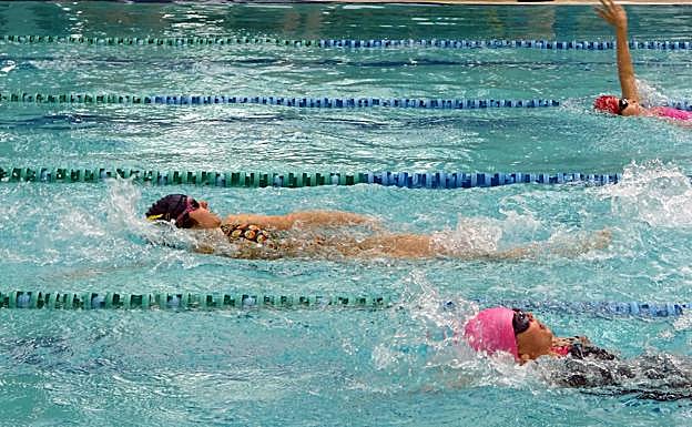 El cambio de caldera obligará a cerrar la piscina cubierta a últimos de noviembre