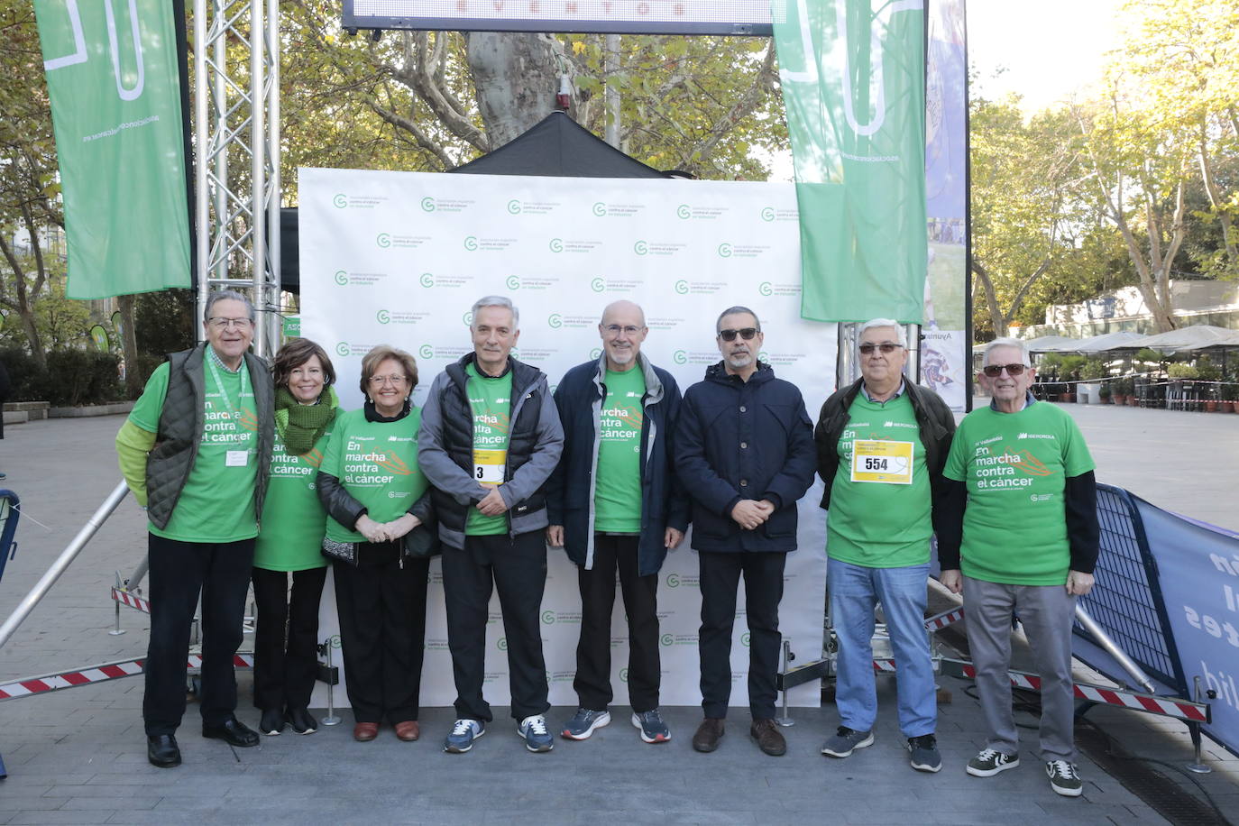 Fotos: La marcha contra el cáncer llena Valladolid de verde