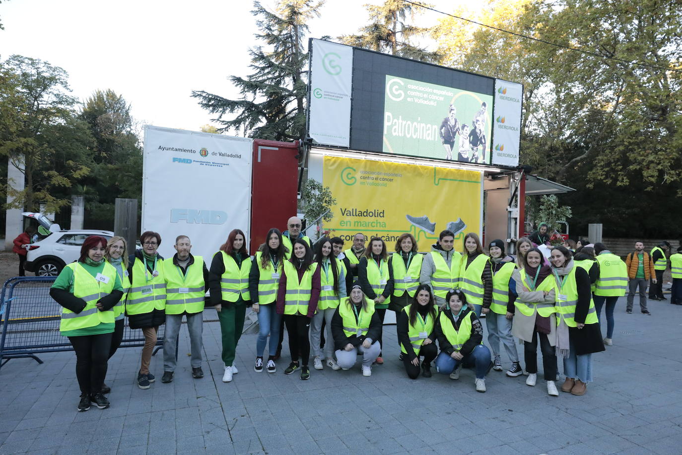 Fotos: La marcha contra el cáncer llena Valladolid de verde