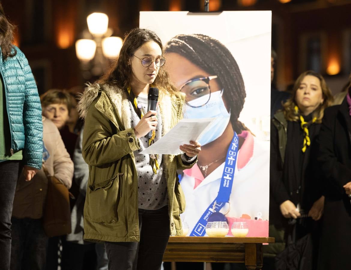 Fotos: Homenaje a Teresa Rodríguez, la enfermera vallisoletana asesinada en Bruselas