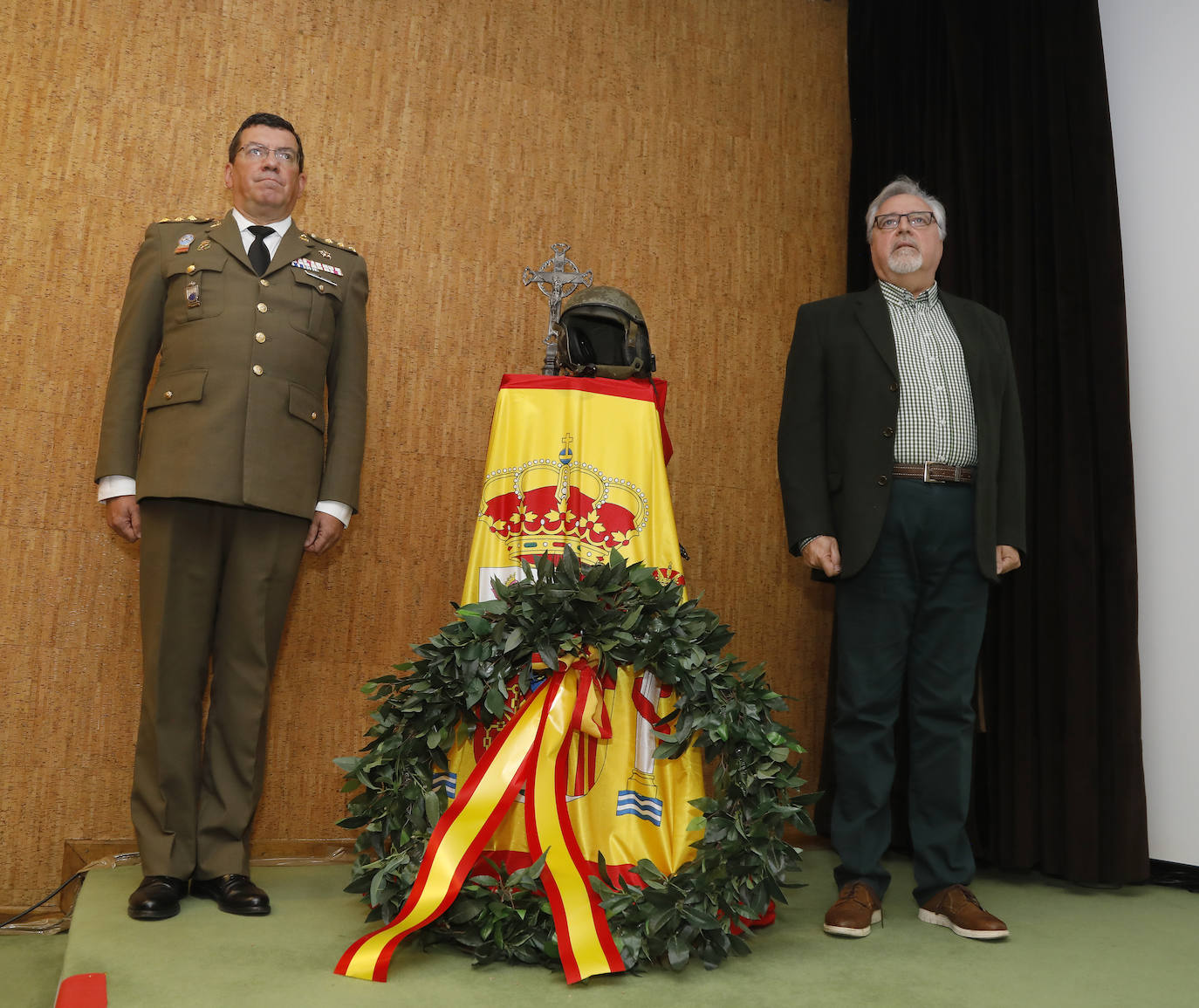 Fotos: Premios y condecoraciones de la Subdelegación de Defensa en Palencia