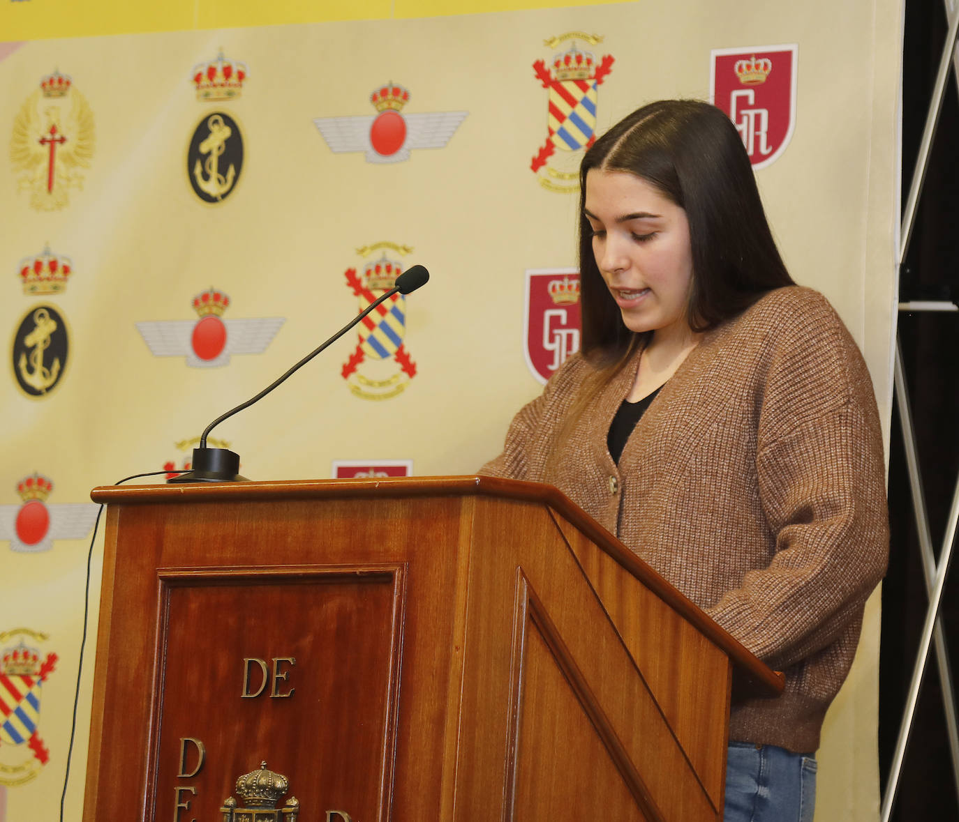 Fotos: Premios y condecoraciones de la Subdelegación de Defensa en Palencia