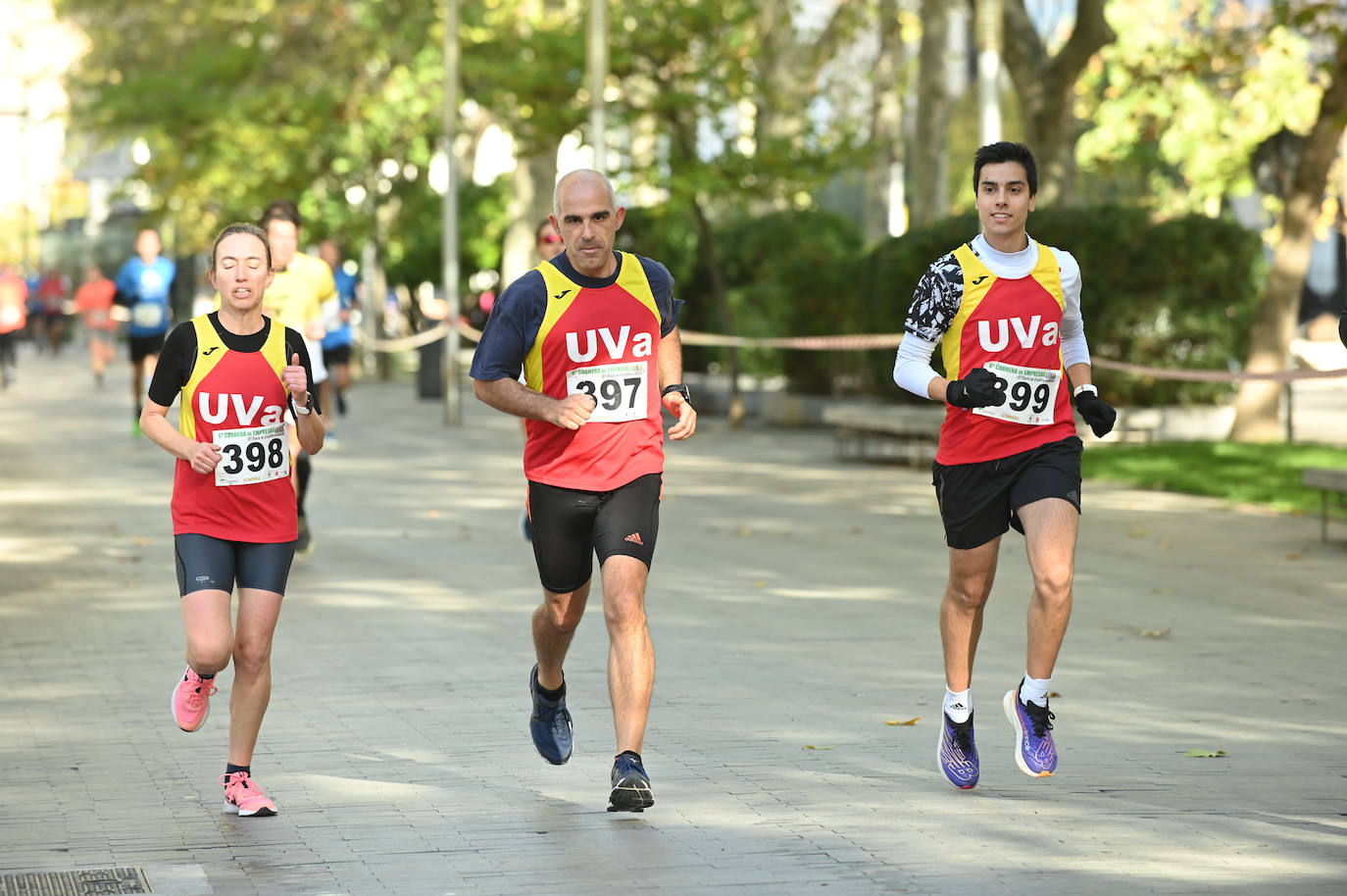 Fotos: Valladolid acoge la VI Carrera de Empresas (3/4)