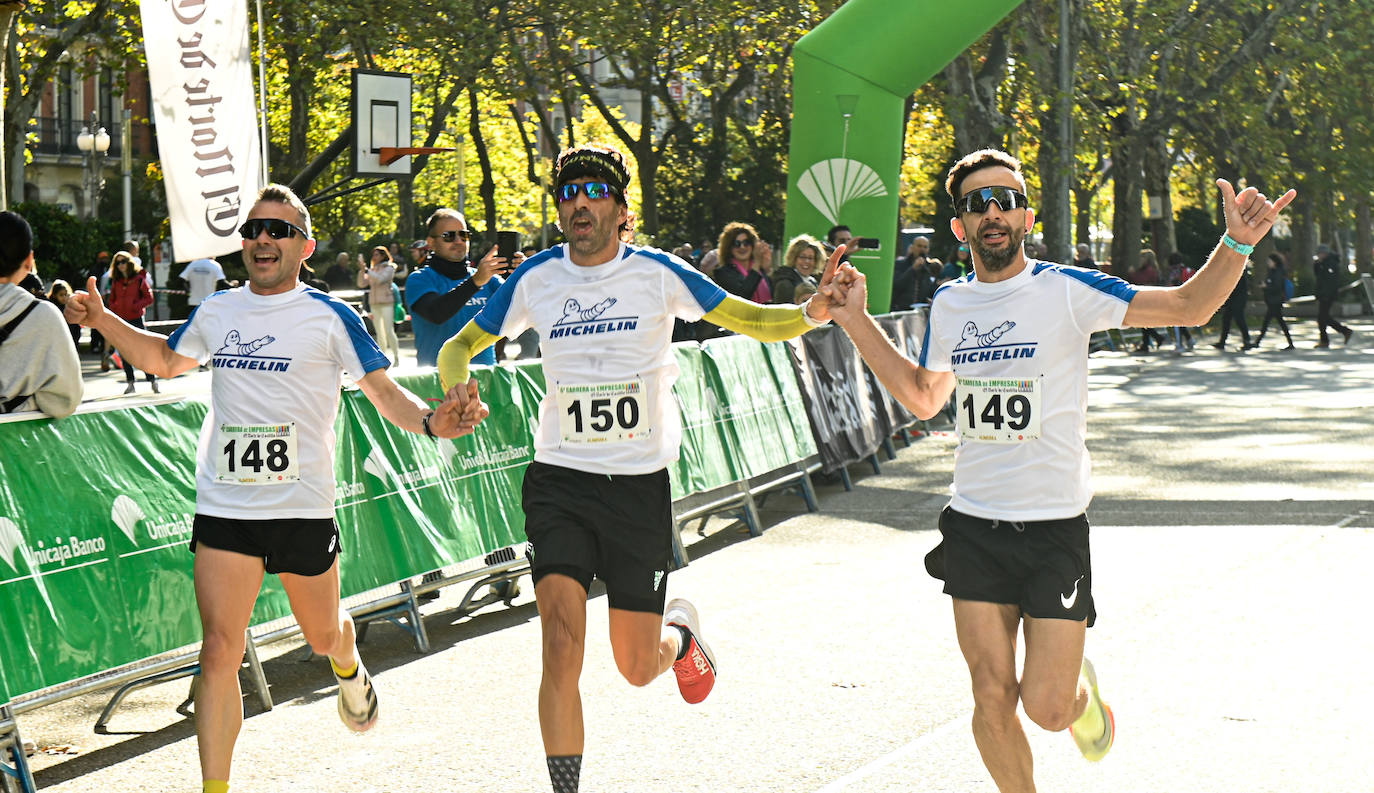 Fotos: Valladolid acoge la VI Carrera de Empresas (4/4)