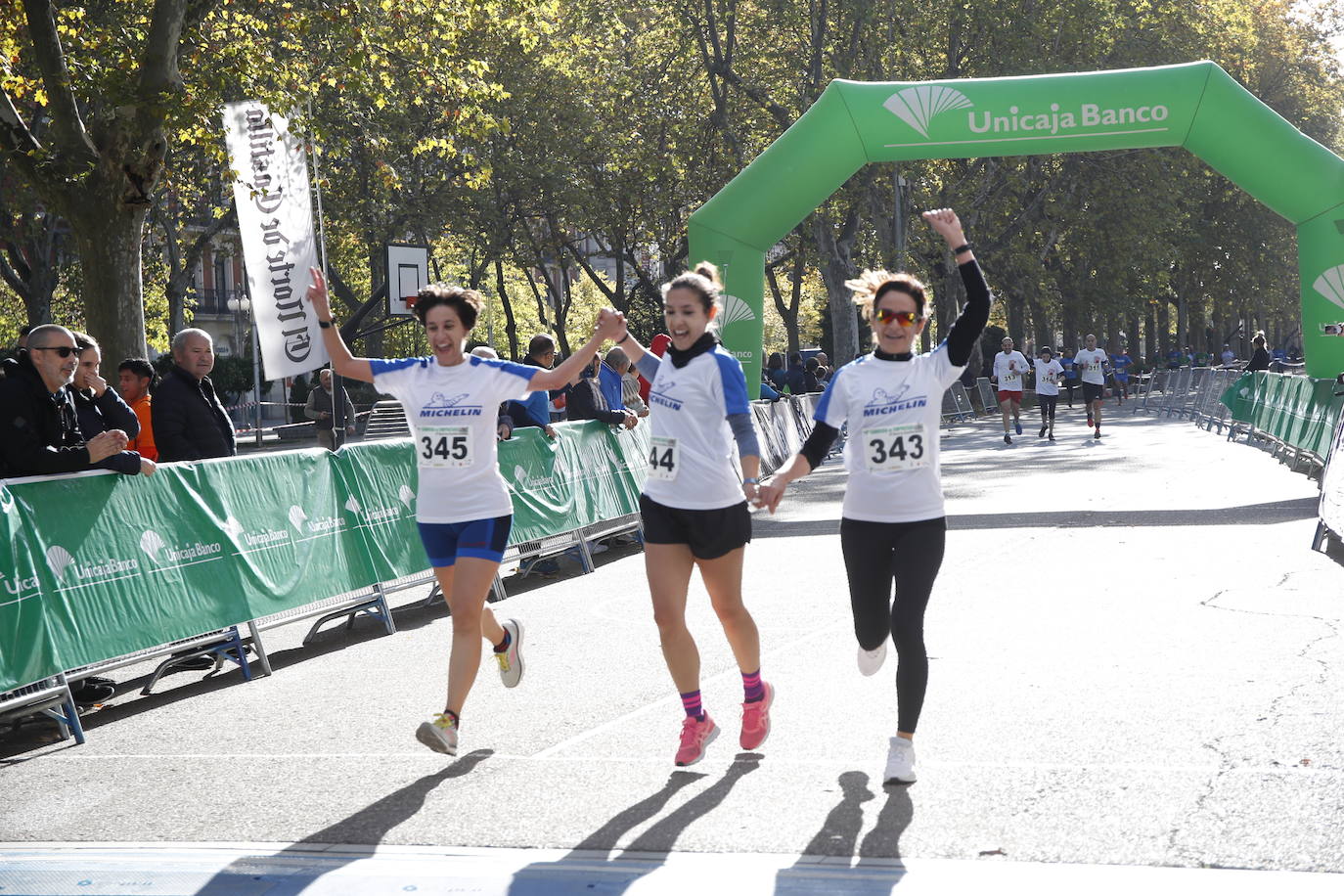 Fotos: Equipos participantes en la VI Carrera de Empresas