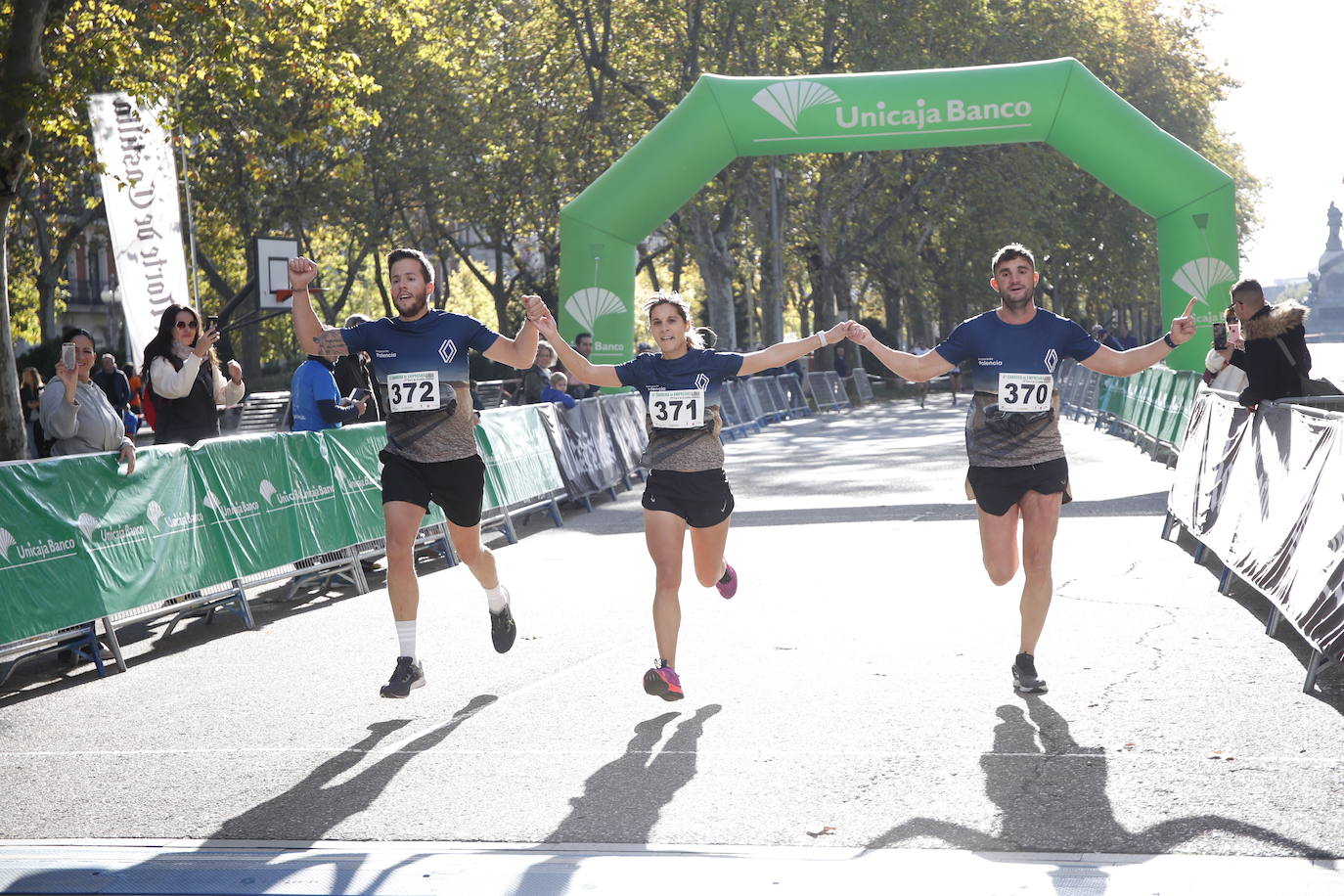 Fotos: Equipos participantes en la VI Carrera de Empresas (4/5)