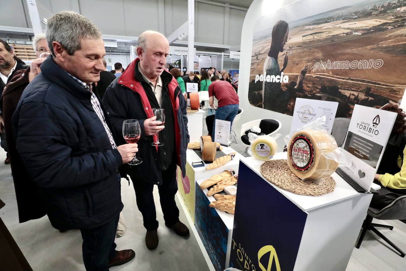 Inauguración del stand de Palencia en la Feria Internacional de Turismo de Interior.