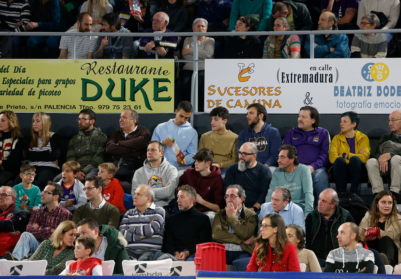 Zunder Palencia Baloncesto 77 - 63 TAU Castelló