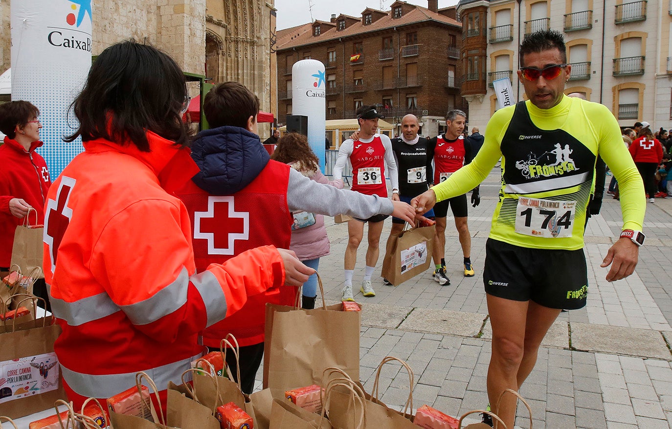 Palencia corre en favor de la infancia