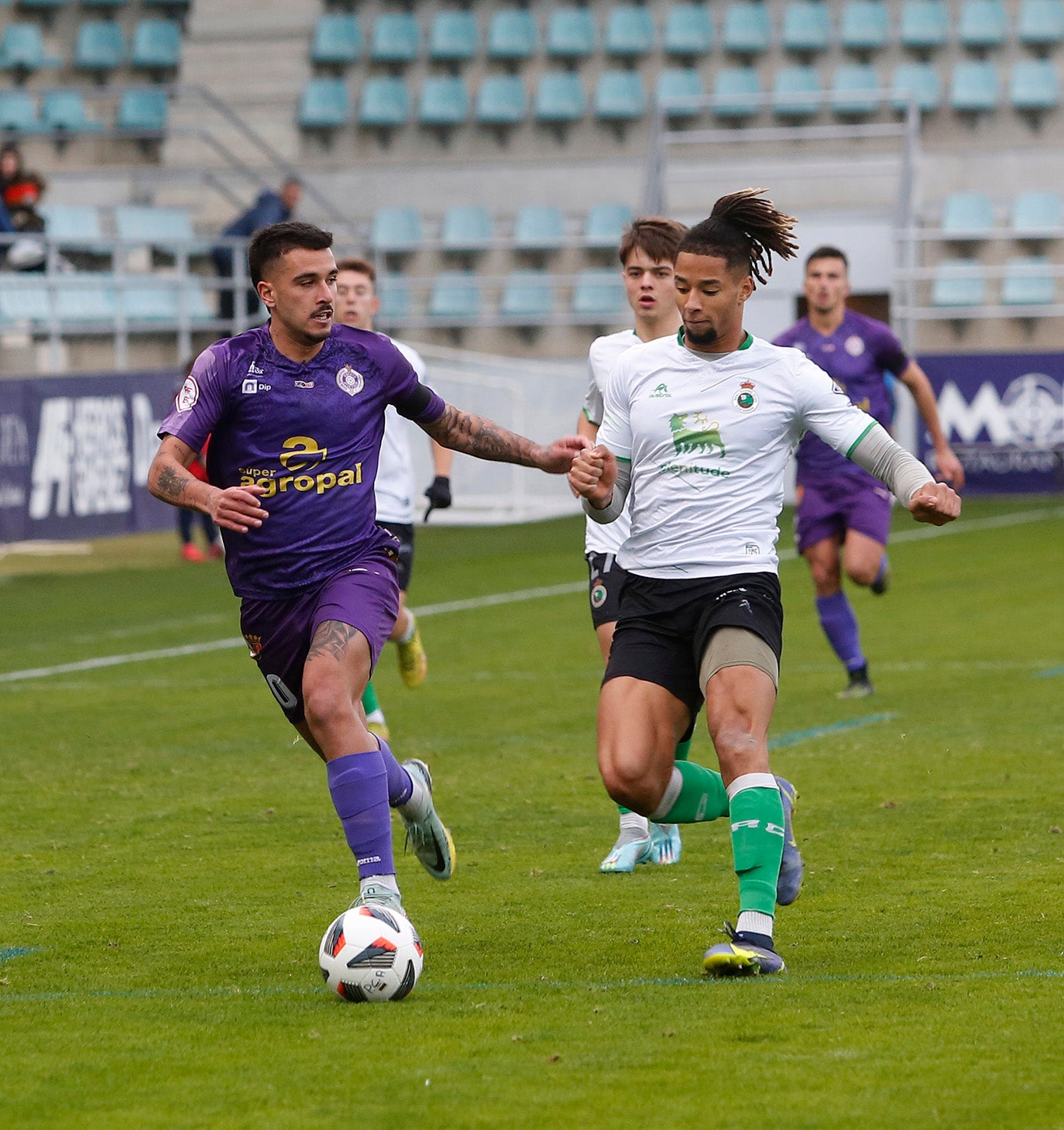 Palencia Cristo Atlético 0 - 2 Racing de Santander B