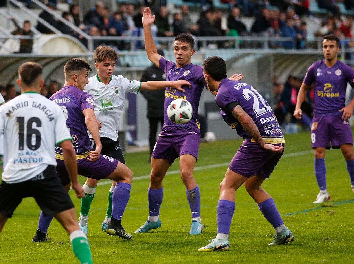 Palencia Cristo Atlético 0 - 2 Racing de Santander B