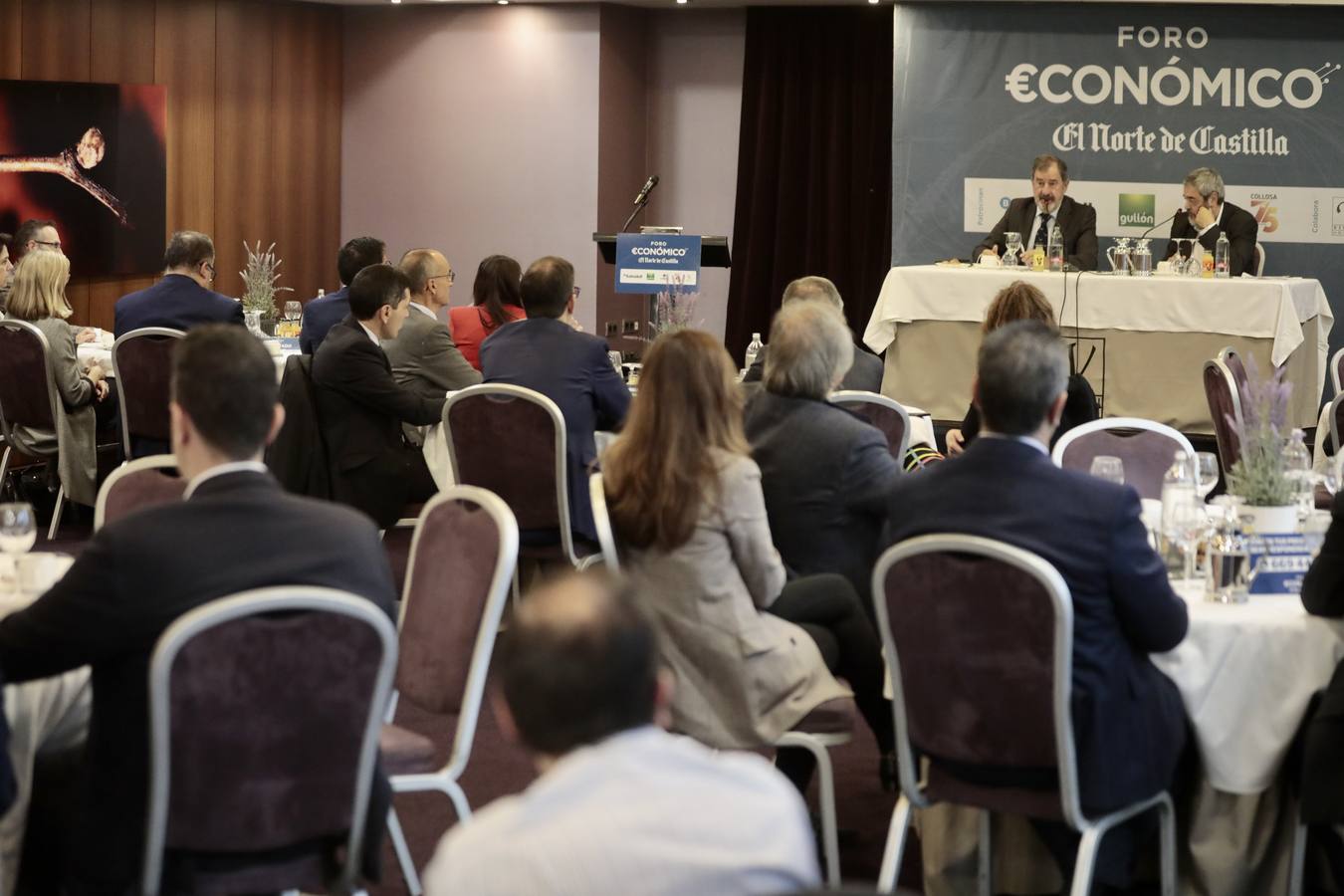 Fotos: Ignacio Marco-Gardoqui, en el Foro Económico de El Norte