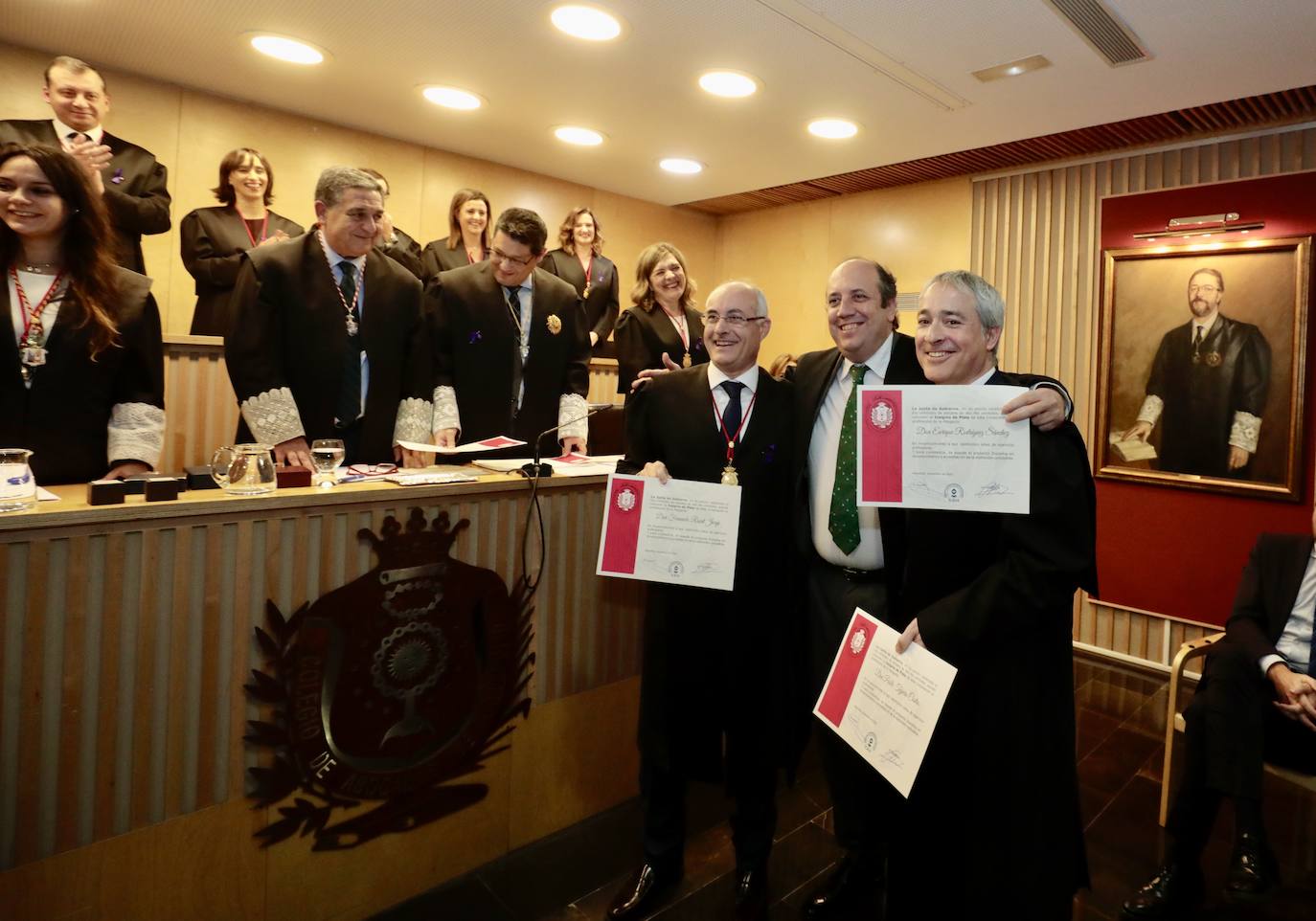 Fotos: El Colegio de Abogados de Valladolid entrega sus insignias