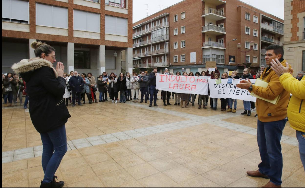 Laura Molinilla, el pasado martes en el primer día de concentración en la plaza de los Juzgados para pedir su indulto.