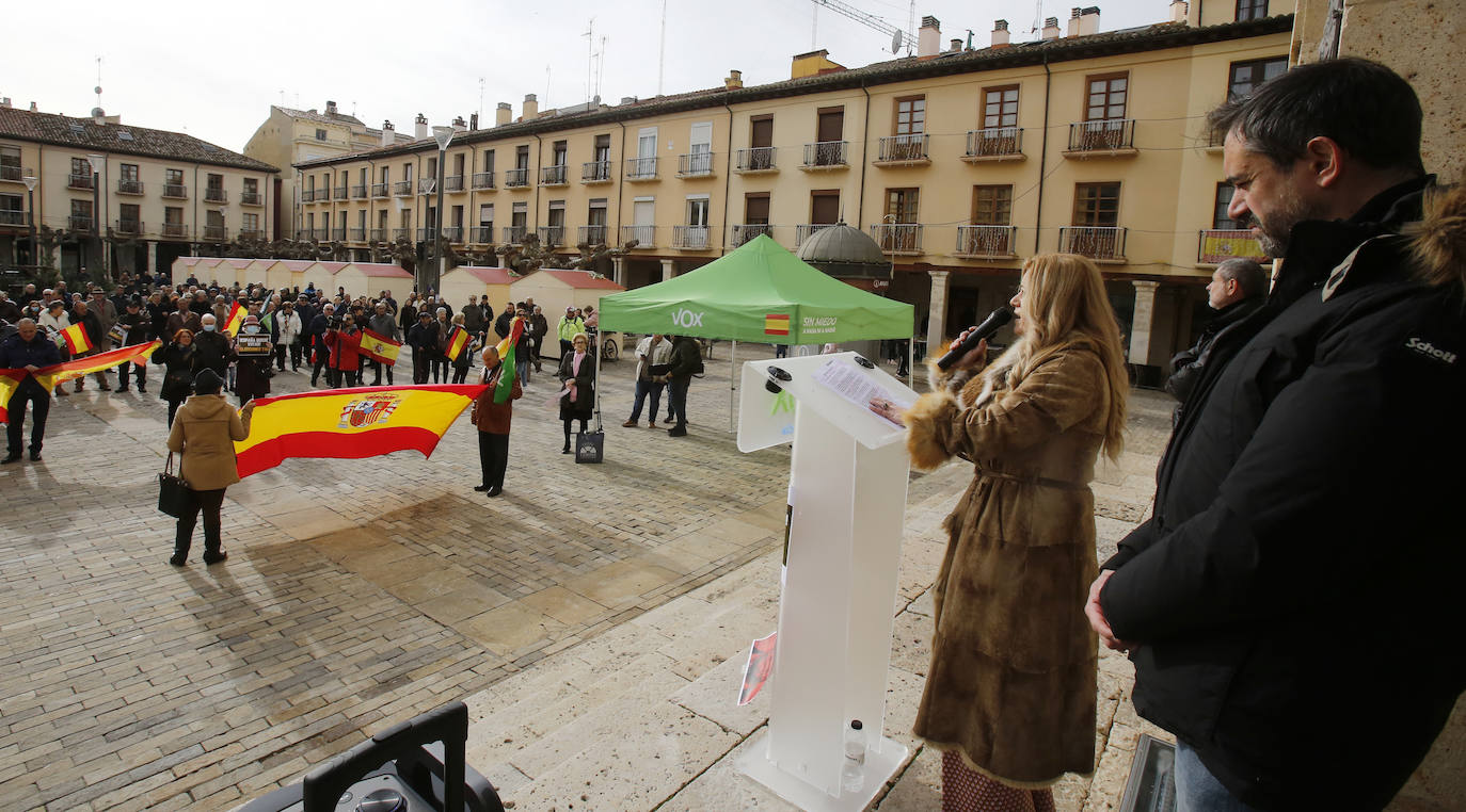 Fotos: Vox pide que se convoquen elecciones generales