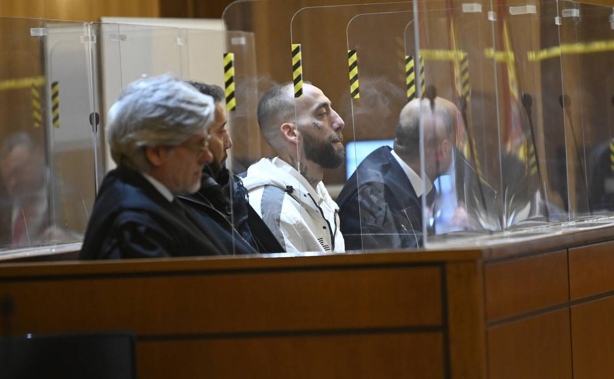 Seis años de prisión para el joven que secuestró y arrastró a su novia