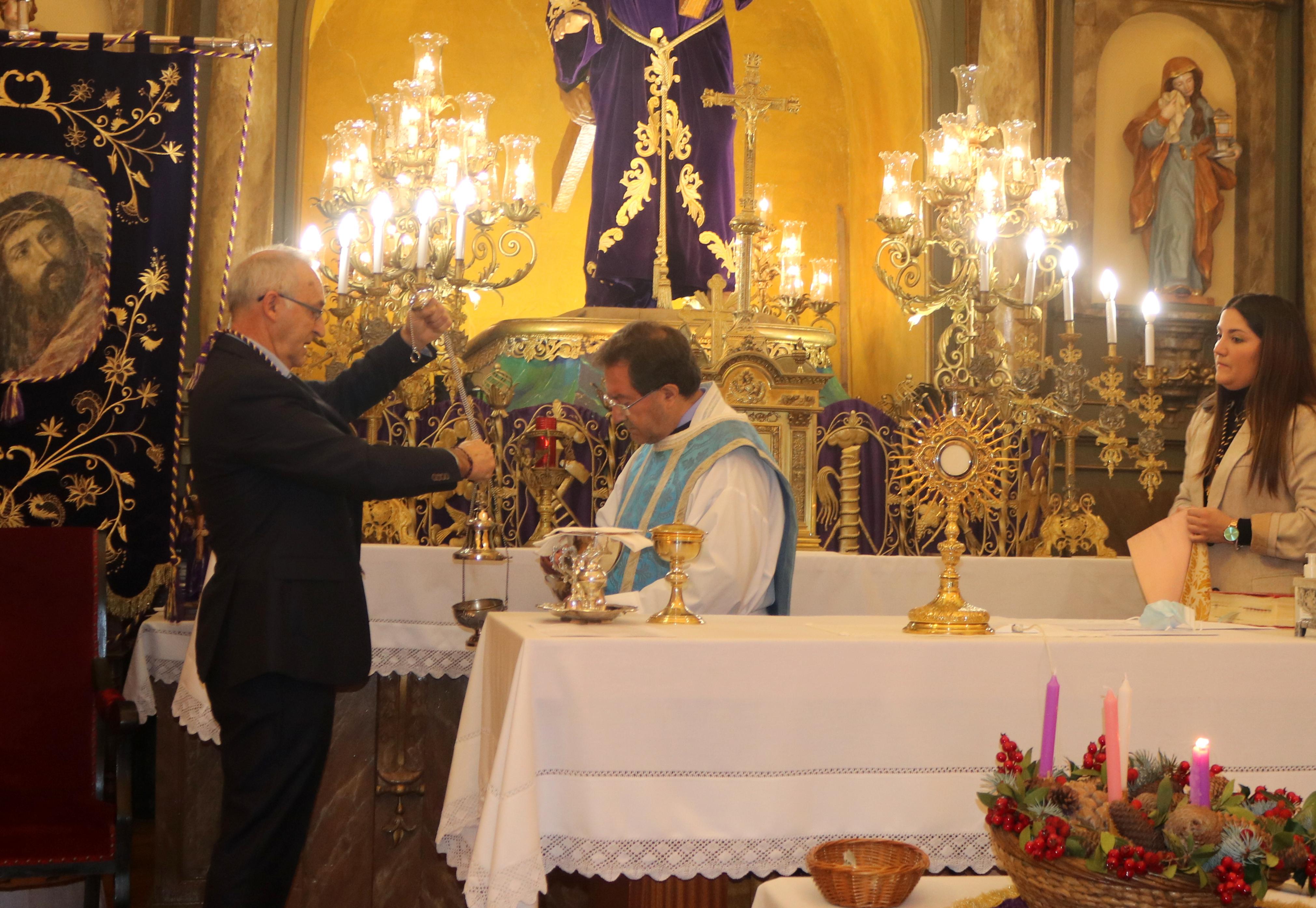 La Cofradía de 'Nuestro Padre Jesús Nazareno y Nuestra Madre la Virgen de la Amargura' celebra su fiesta