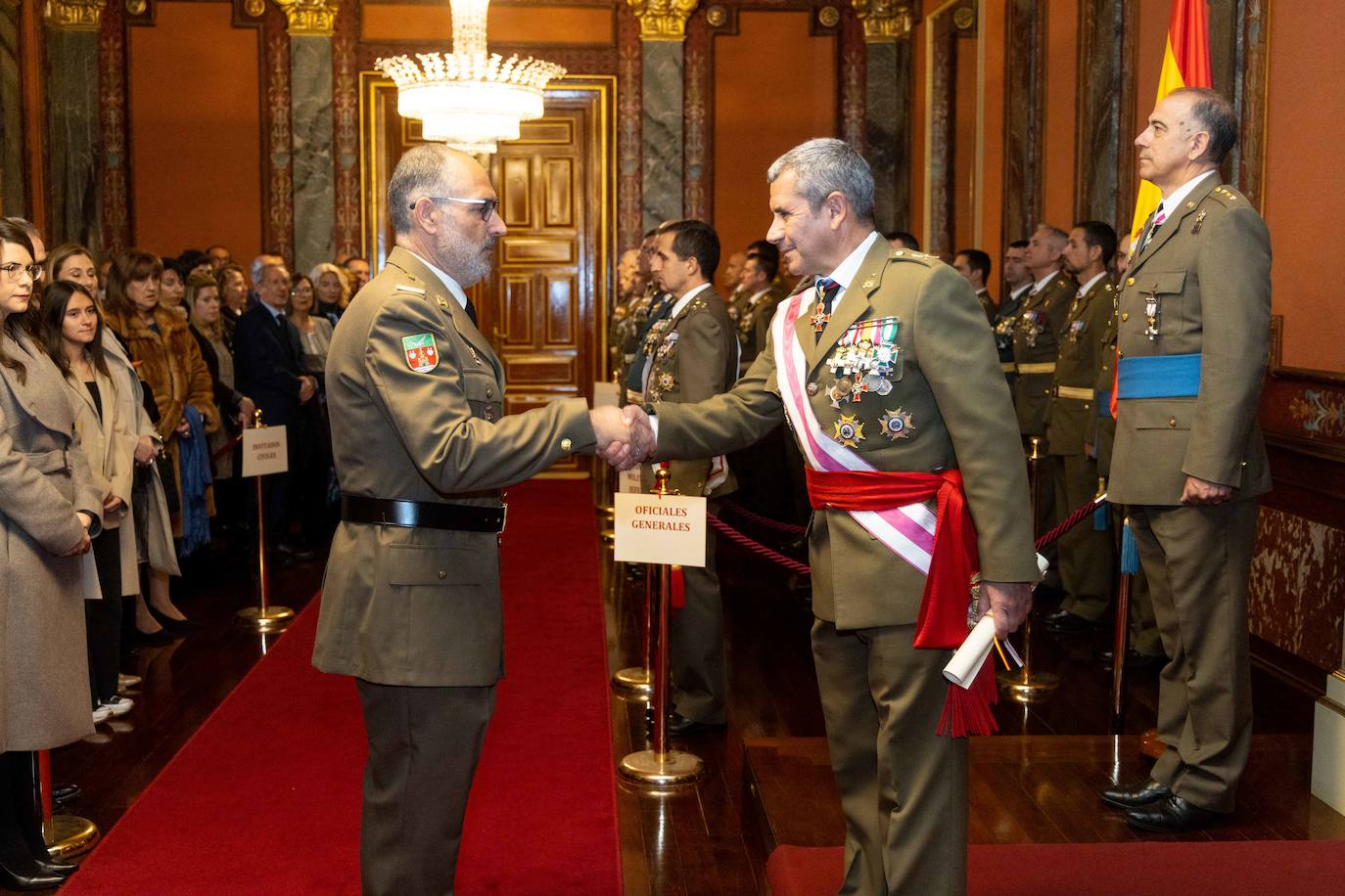 Fotos: Acto militar con motivo del Día de la Inmaculada en Valladolid