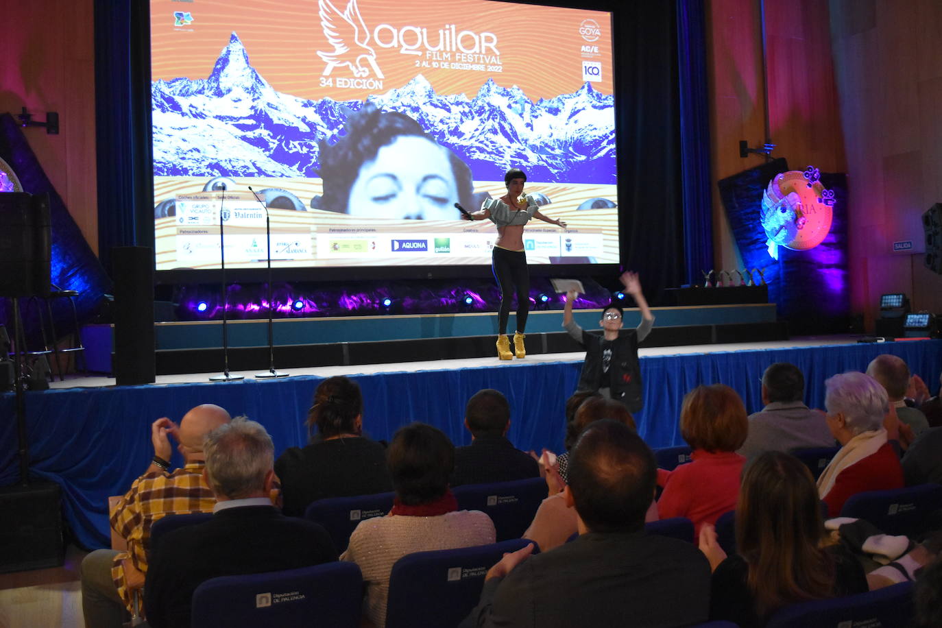 Fotos: Invitados a la clausura del Festival de Aguilar