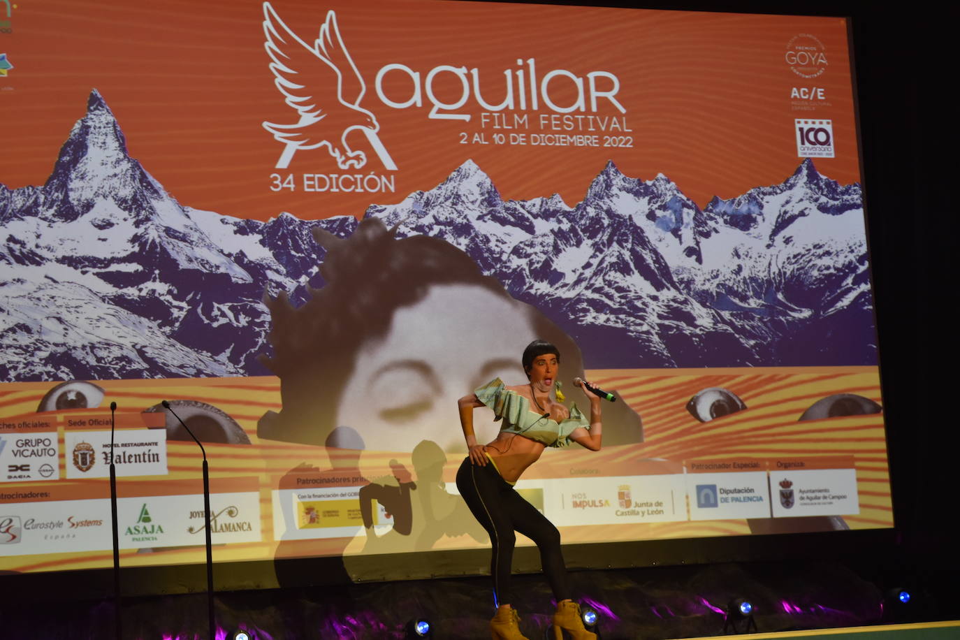 Fotos: Invitados a la clausura del Festival de Aguilar