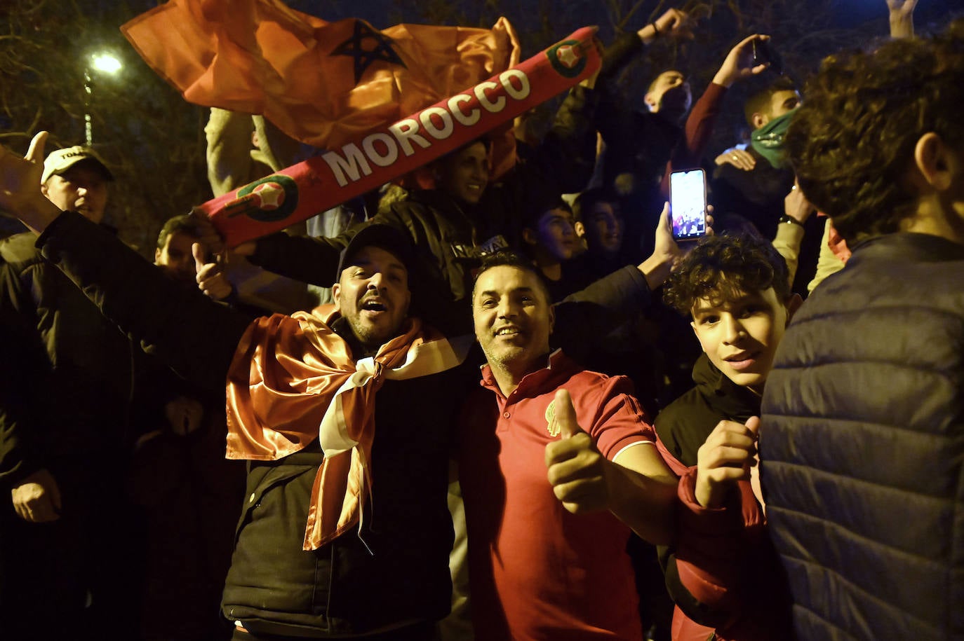 Fotos: La comunidad marroquí celebra el pase a semifinales de su selección del Mundial de Qatar