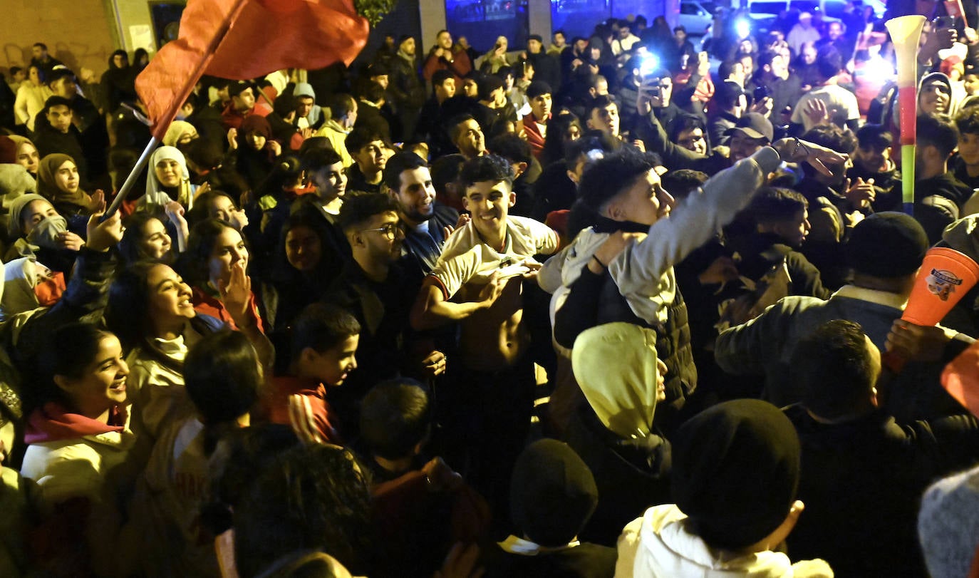 Fotos: La comunidad marroquí celebra el pase a semifinales de su selección del Mundial de Qatar