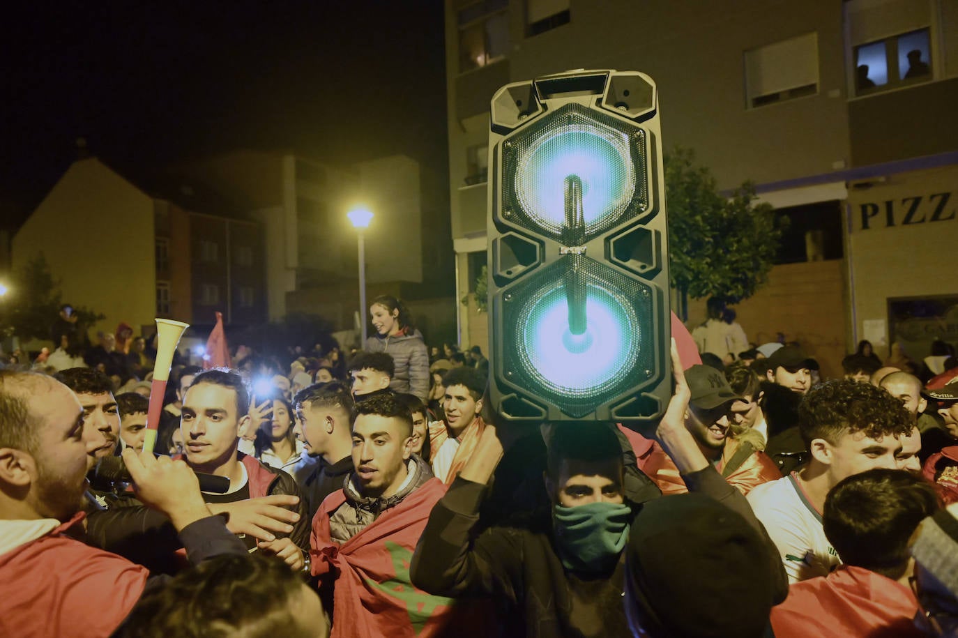 Fotos: La comunidad marroquí celebra el pase a semifinales de su selección del Mundial de Qatar