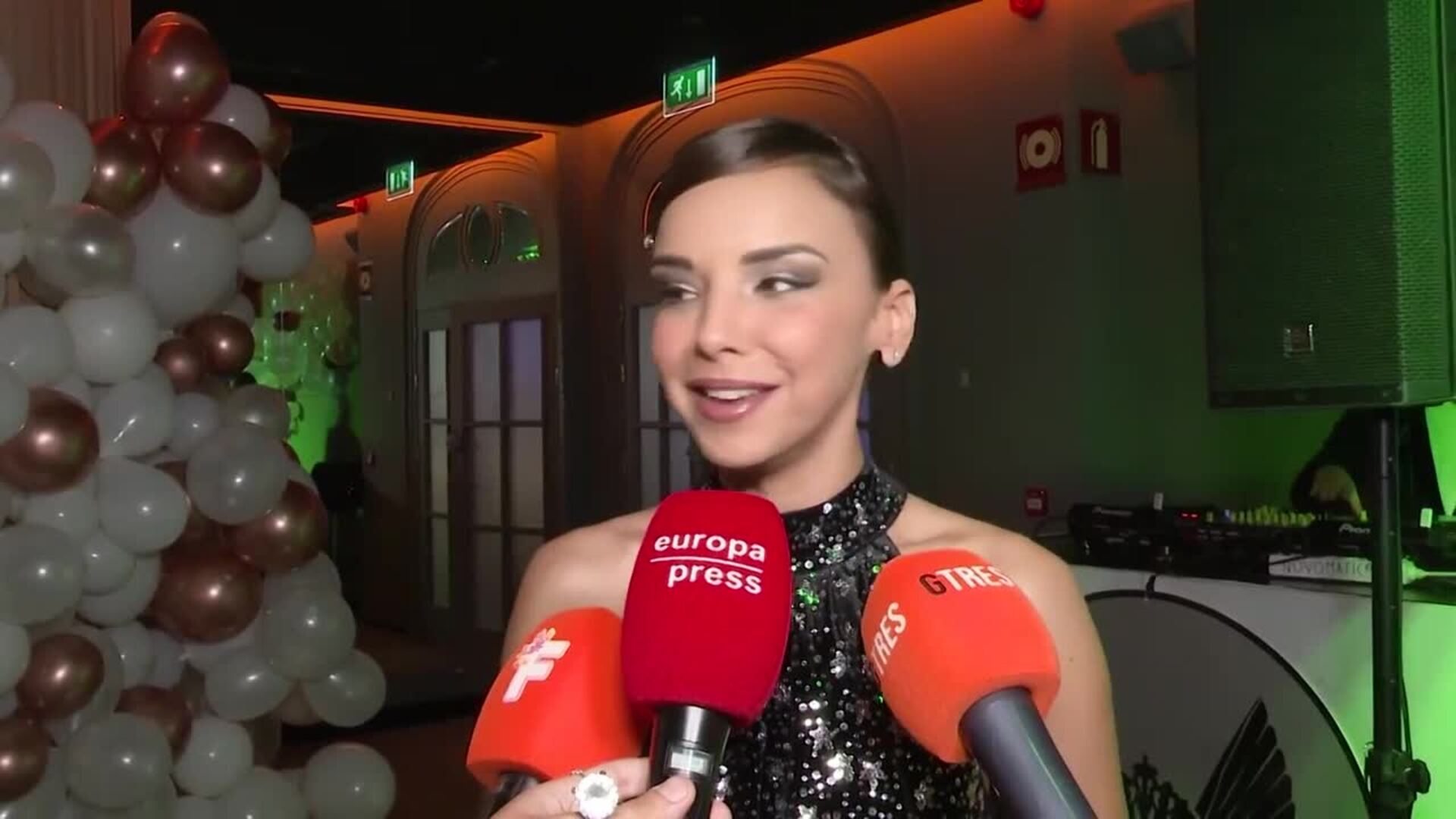 Chenoa no celebrará con sus compañeros de 'OT' una fiesta por su boda con Miguel Sánchez Encinas