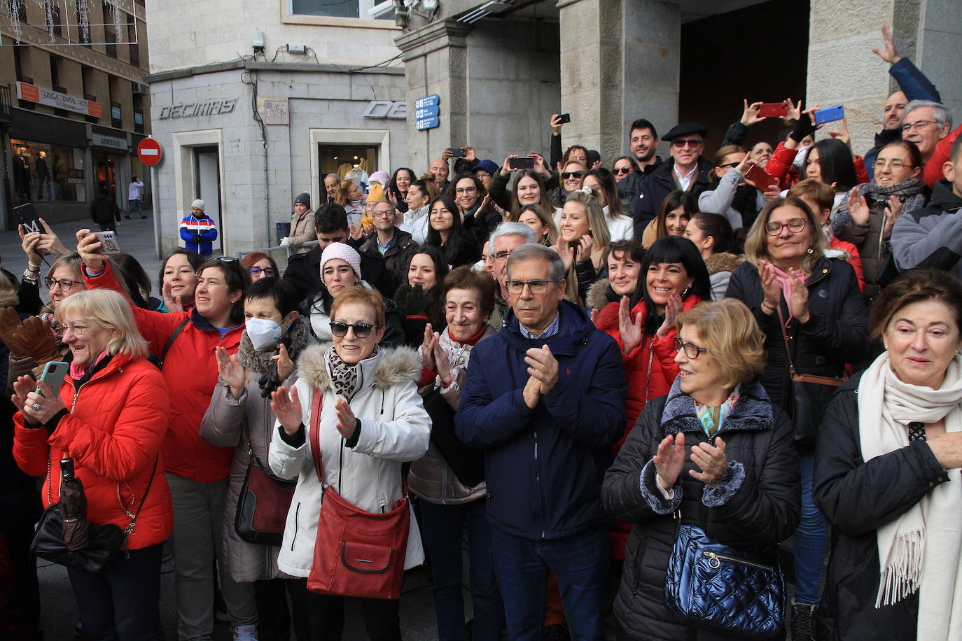 Felicitación navideña a Segovia por parte de los alumnos del Claret.