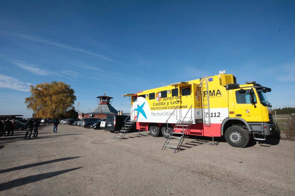 Buscan en Valladolid un ultraligero desaparecido con dos tripulantes.