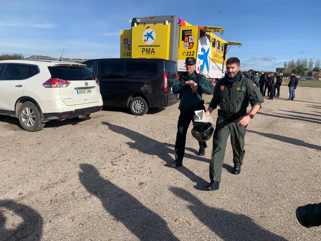 Buscan en Valladolid un ultraligero desaparecido con dos tripulantes.