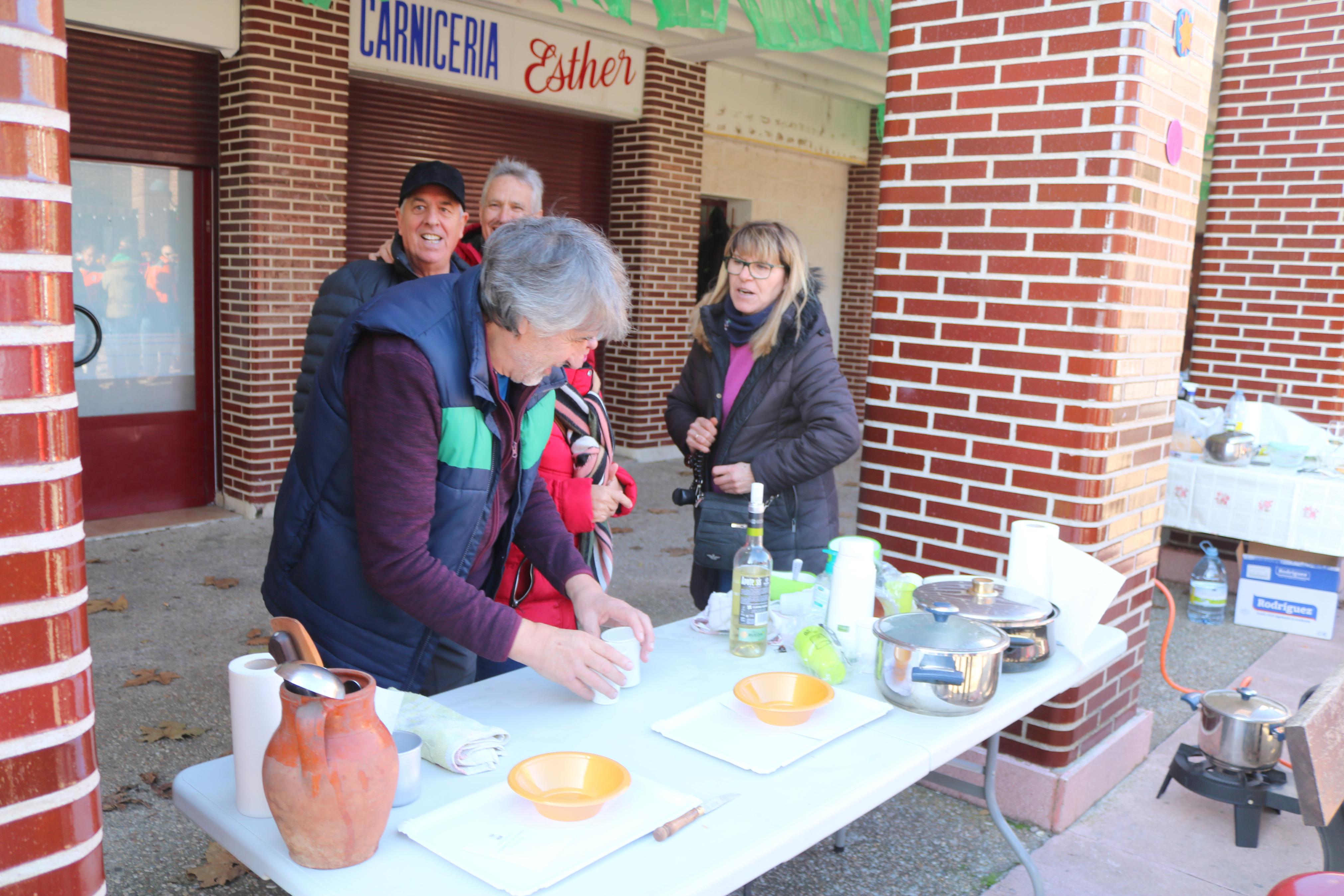 Numeroso público acudió al certamen gastronómico que nace con vocación de continuidad